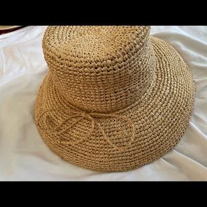 Woman’s sun elasta fit- natural fibers